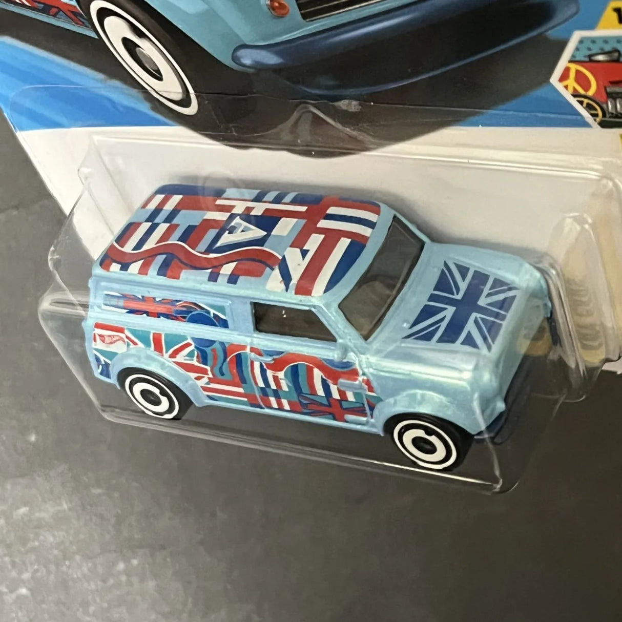 Auto Hot Wheels 67 Austin Mini Van/Fourgonnette 169/250