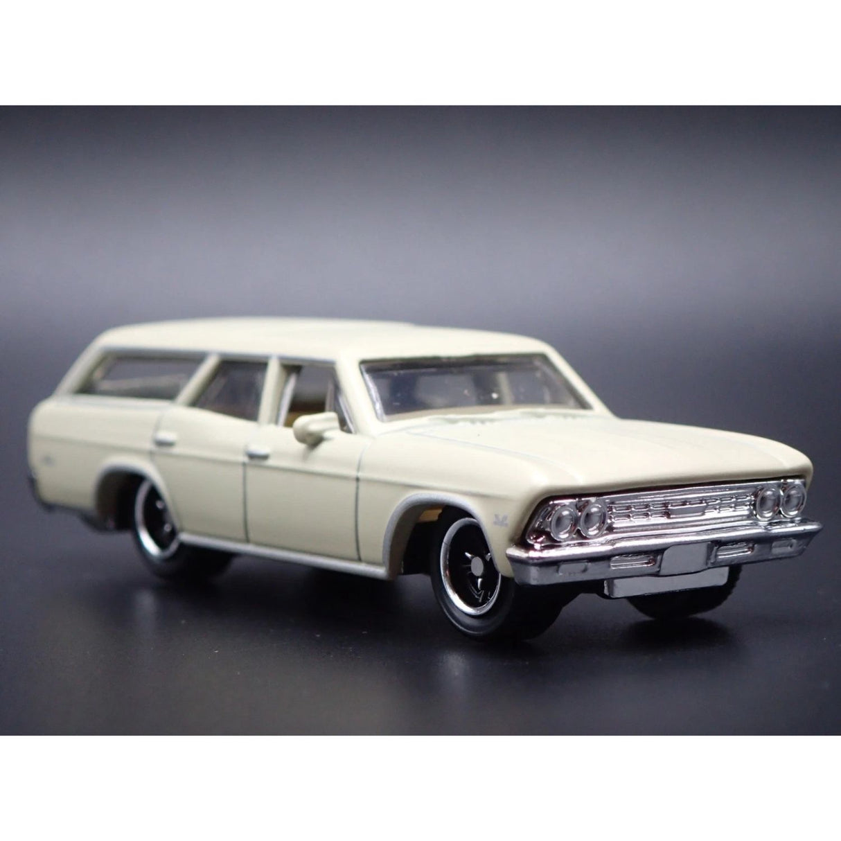 Auto Basico 1966 Chevelle Wagon Matchbox Mattel Juguete