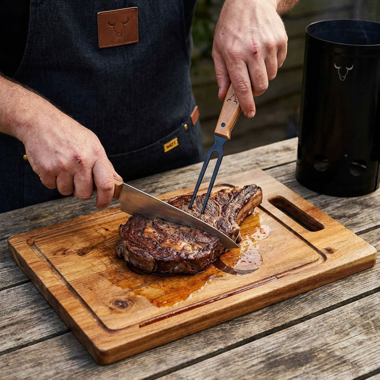 Set Parrillero Completo Tabla Cuchillo Tenedor Chimenea Delantal | Disparo.cl