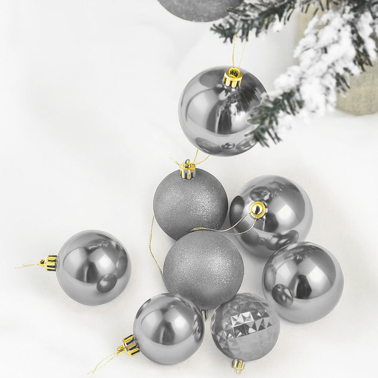16 Esferas Navidad Bambalina 8 Cm Plateado Navideñas Decorar. Perfectas para embellecer tu hogar estas fiestas. ¡Compra ahora y transforma tu decoración!-2