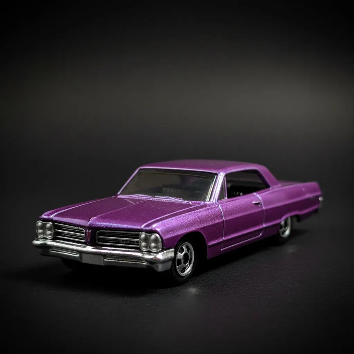 Pontiac Bonneville 1965 Hot Wheels Silver Ser