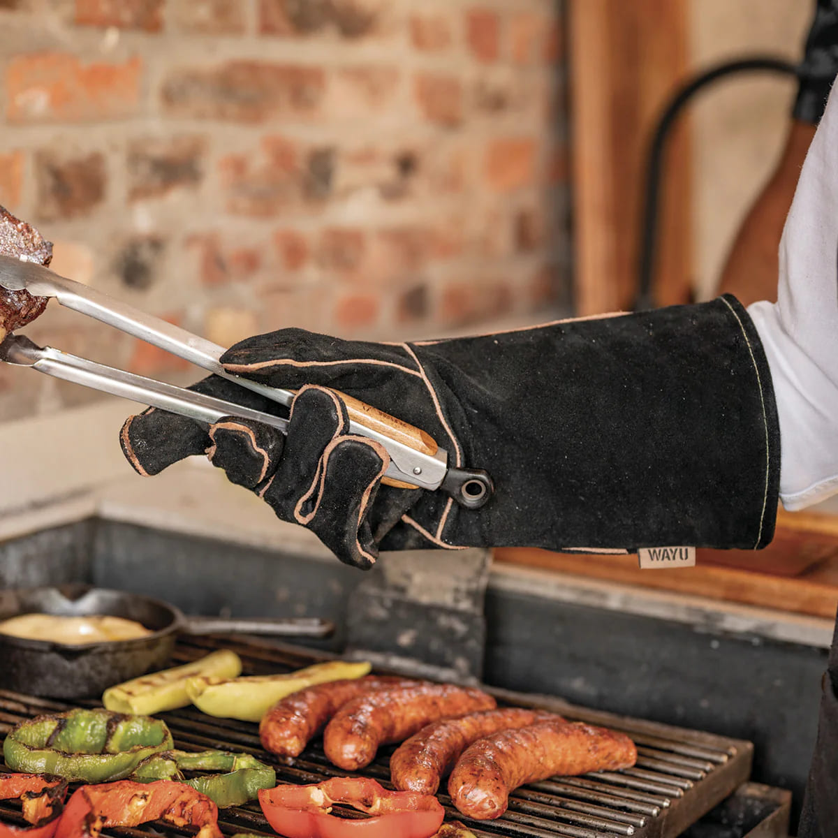 2 Guantes De Cuero Parrillero Wayu Alta Temperatura Limited: Protección en la Parrilla. Disfruta de una cocción segura y cómoda. ¡Haz tu pedido ya!-1-4