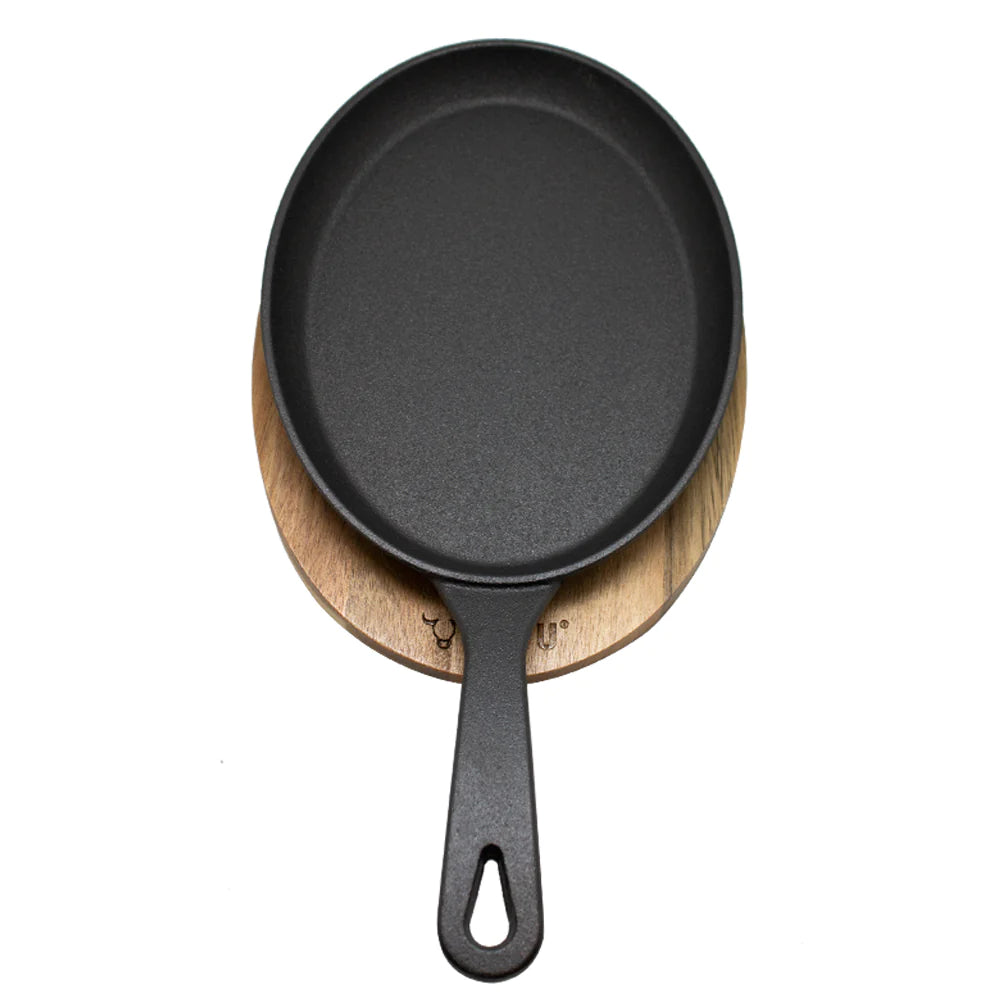 Sartén Ovalado Wayu Hierro Fundido Con Base Madera Fierro Disfruta de una cocción uniforme y duradera. ¡Haz tu compra y transforma tu cocina hoy!-2