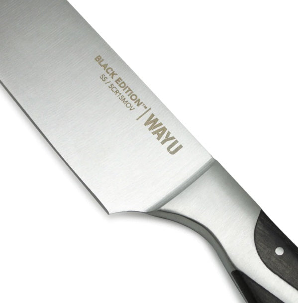 Cuchillo Chef Profesional 34cm Black Edition Wayu Antideslizante y su diseño ergonómico garantiza cortes precisos y cómodos. Mejora tu cocina hoy.-4