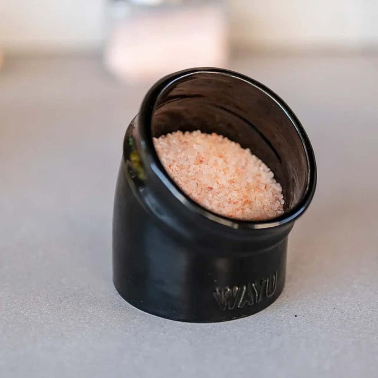 Codo para Sal 350Ml Wayu Cocina Hogar Quincho Asado Bbq Sazona con precisión y estilo en tu cocina. Mejora tus platos hoy mismo.-4