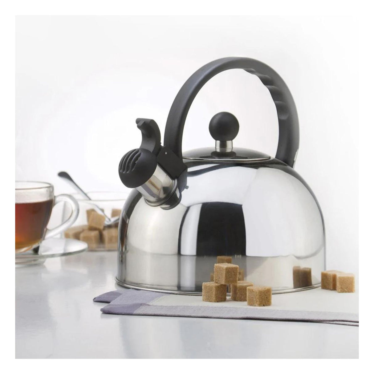 Tetera Sicilia de 3000 ml en acero inoxidable, elegante y duradera. Perfecta para preparar infusiones. ¡Compra hoy y disfruta de su diseño moderno!-2