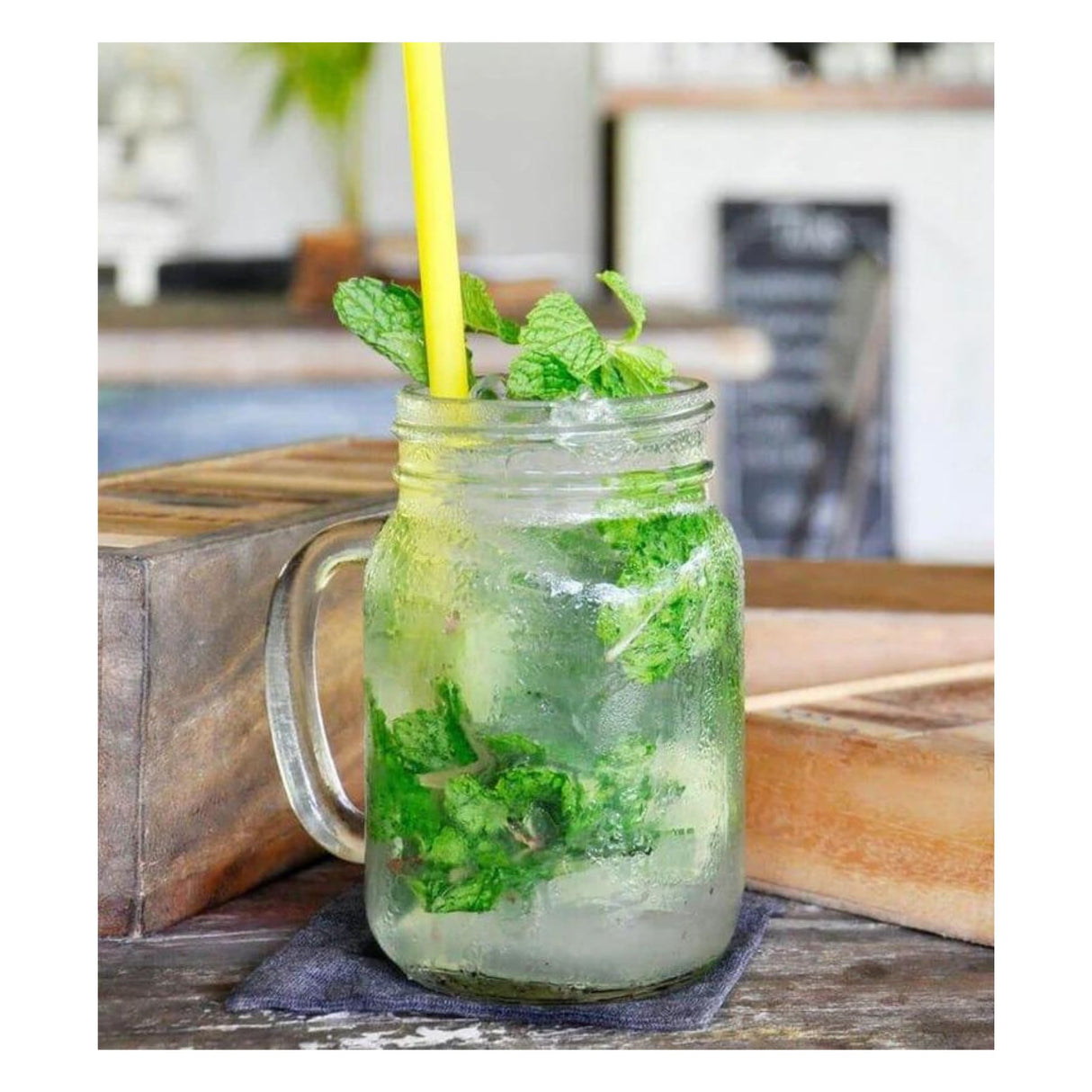 Set de 4 vasos Mojito Mason de 450ml, perfectos para disfrutar tus cócteles favoritos. ¡Compra hoy y eleva tu experiencia de coctelería!-3-1