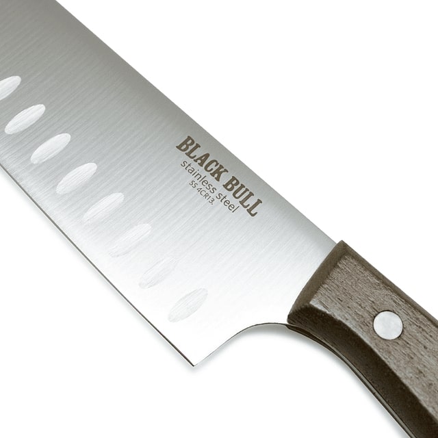 Cuchillo Santoku 31cm Acero Inoxidable Black Bull Mejora tus cortes con precisión y estilo. ¡Adquiere el tuyo y transforma tu experiencia culinaria!-2