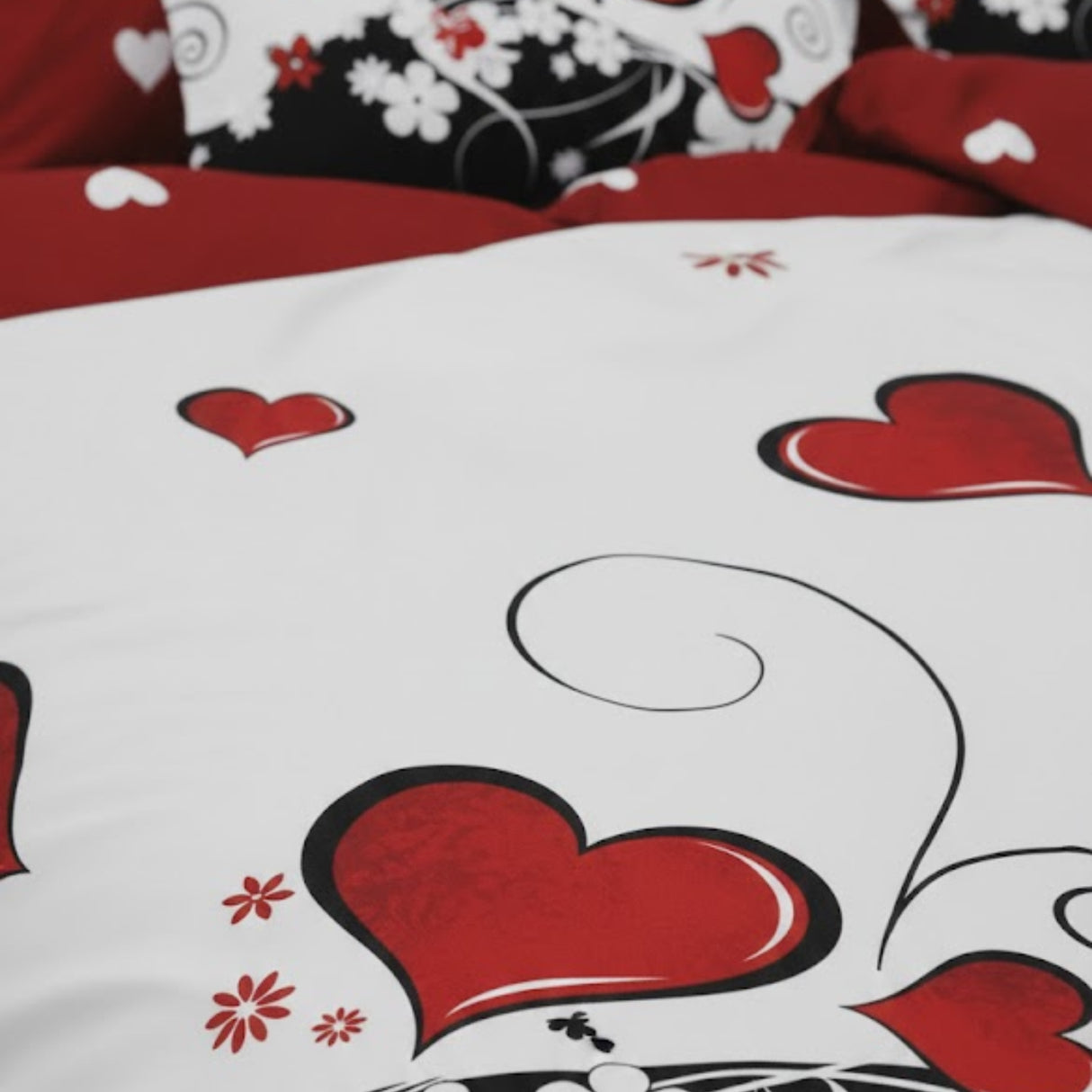Juego de Sábanas 1.5 Plaza Diseño Corazones Poliéster Suave y Decorativo | Disparo.cl