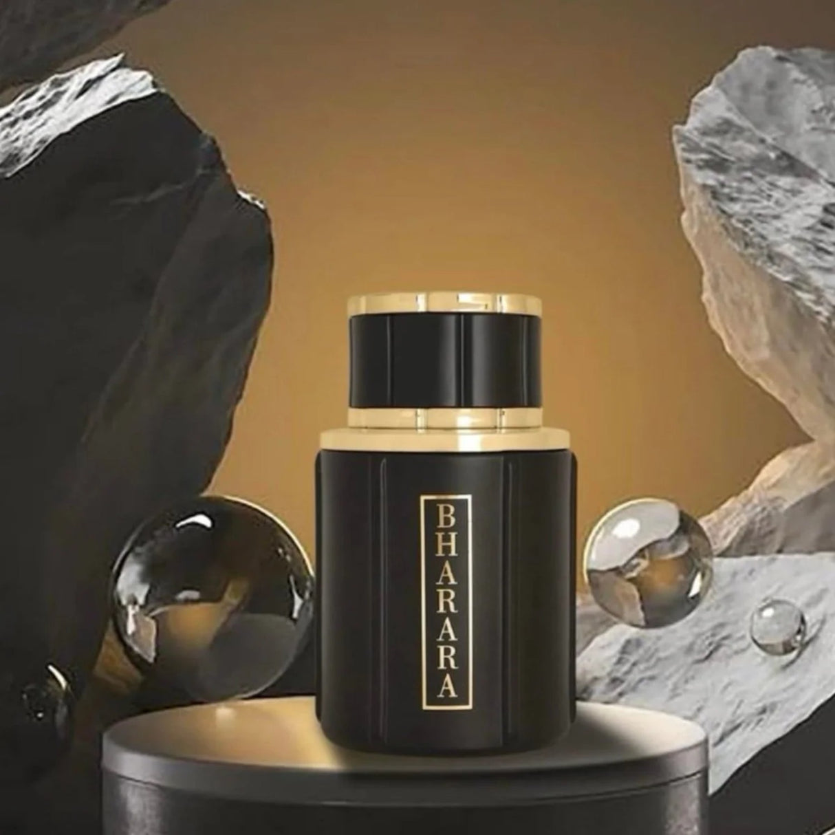 Bharara Noir EDP 100ML Hombre, una fragancia intensa y seductora que destaca tu personalidad. ¡Descúbrelo ahora y deja huella!-2