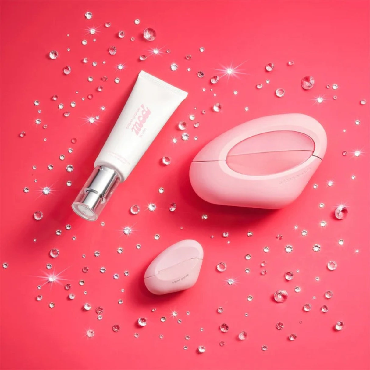 Ariana Grande Mod Blush Set Edp 100ml + 7.5ml + Crema 50ml Mujer. Un regalo perfecto para resaltar tu esencia. ¡Compra ahora y deslumbra!-3