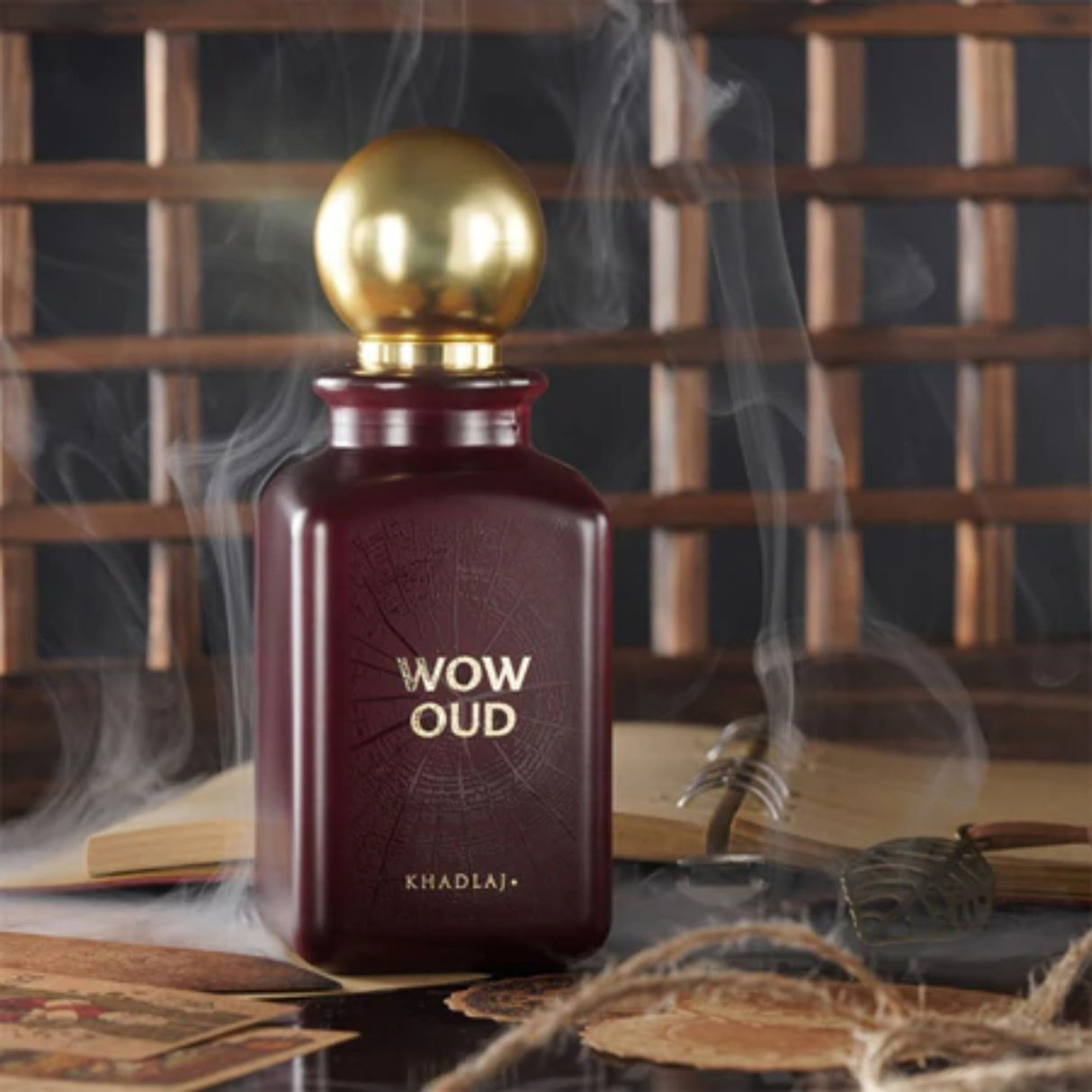 Khadlaj Wow Oud Edp 100Ml Unisex, una fragancia intensa y duradera que cautiva. Perfecta para cualquier ocasión. ¡Descúbrela ahora!-3