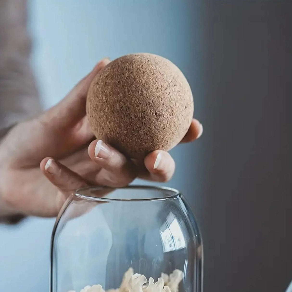 Botella Frasco Contenedor 880mL Vidrio 15cm Con Tapa Corcho. Perfecta para conservar tus alimentos frescos. ¡Compra ahora y organiza tu cocina!-4