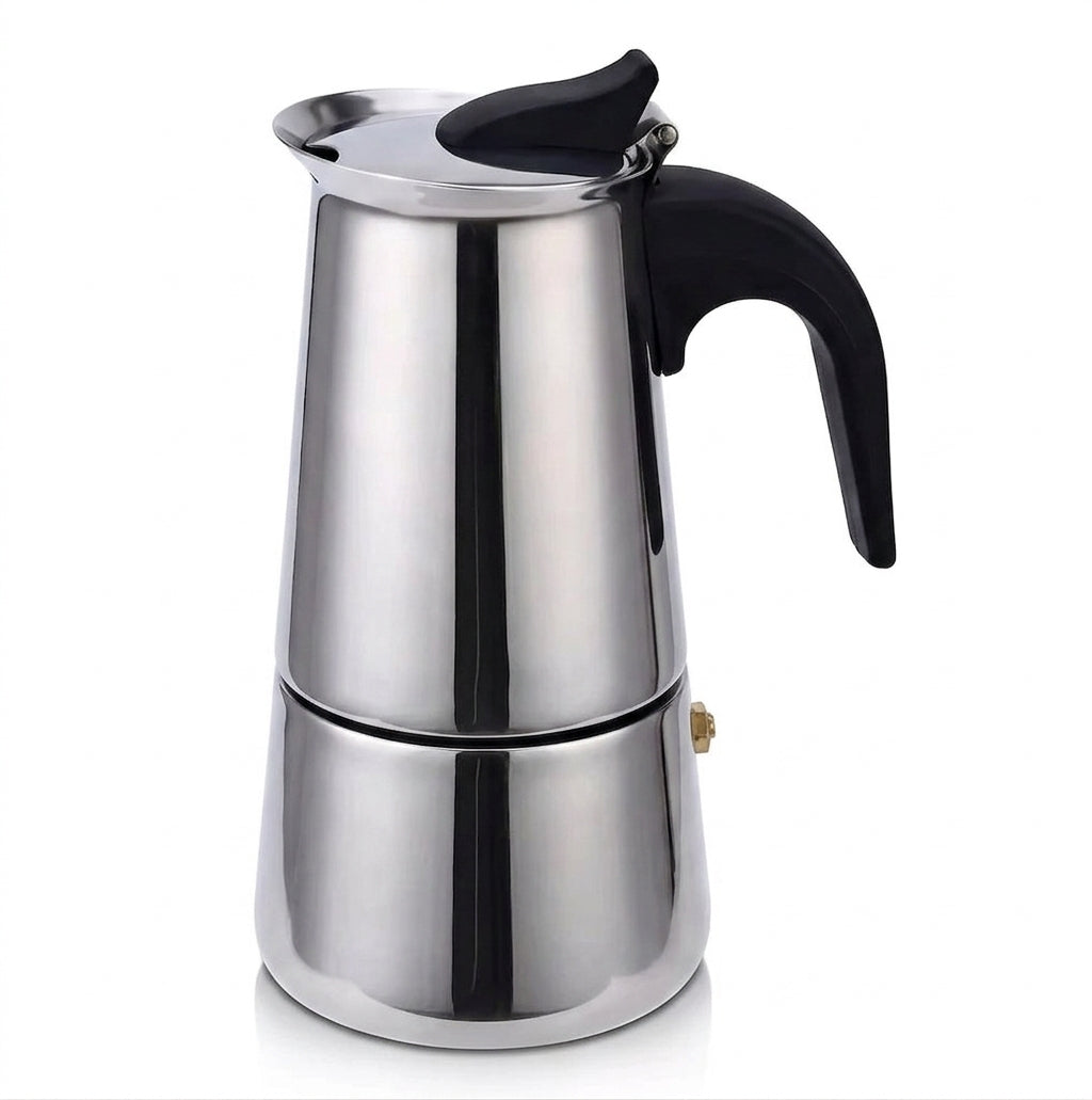 Cafetera italiana acero inoxidable 9 tazas espresso vista frontal fondo blanco