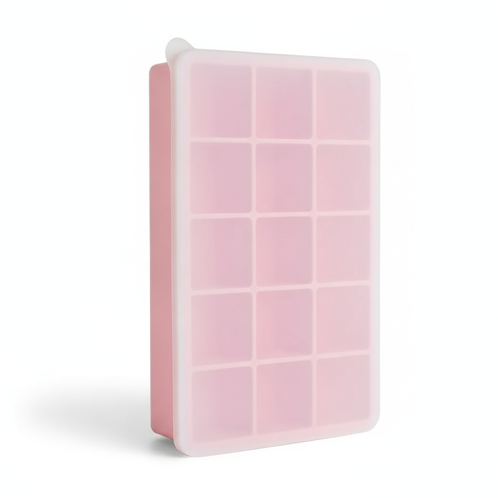 Cubetera silicona con tapa 15 cubitos rosa vista frontal fondo blanco