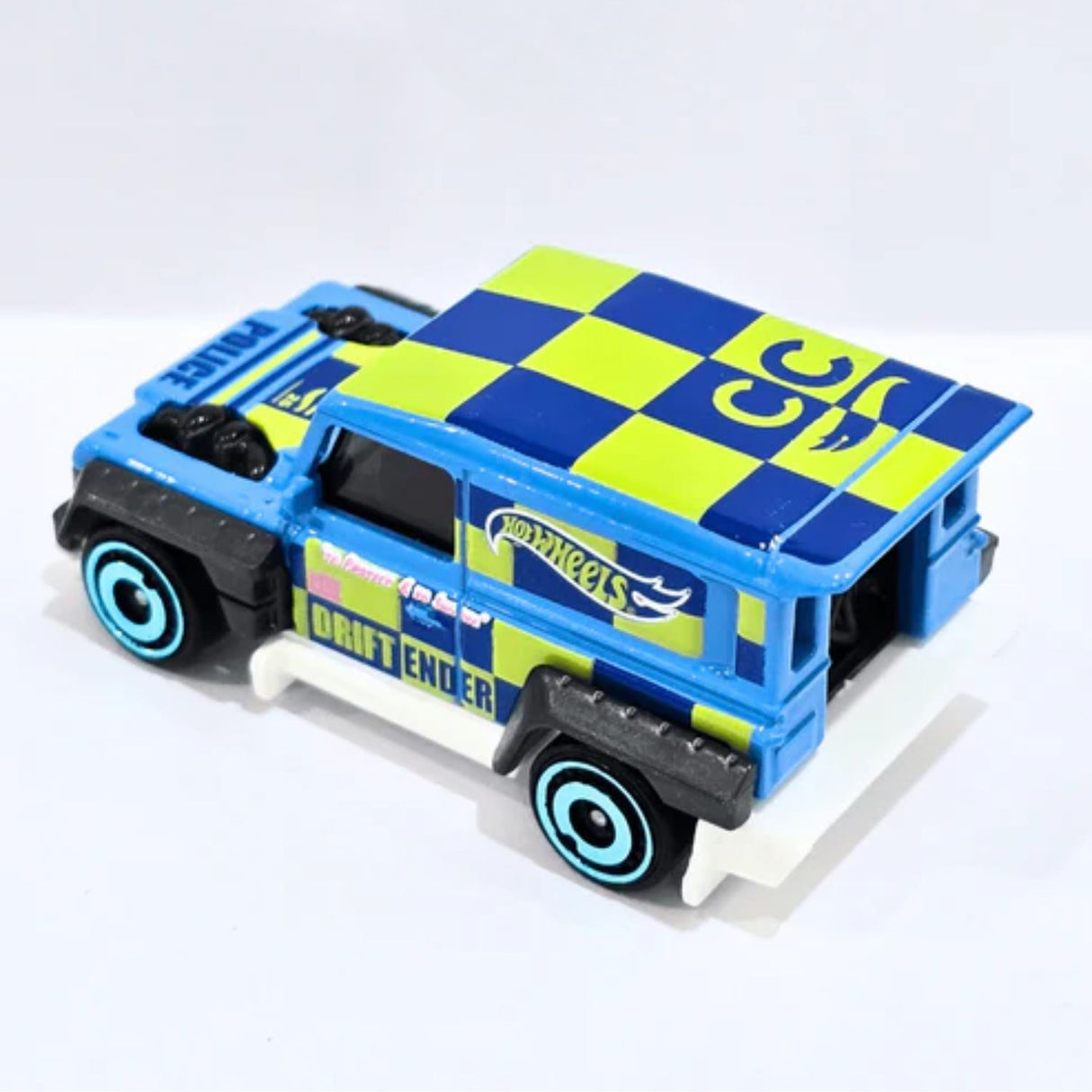Auto Hot Wheels Regular Drift-Ender Juguete Mattel 114/250