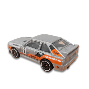 Auto Hot Wheels Regular '84 Audi Sport Quattro 246/250