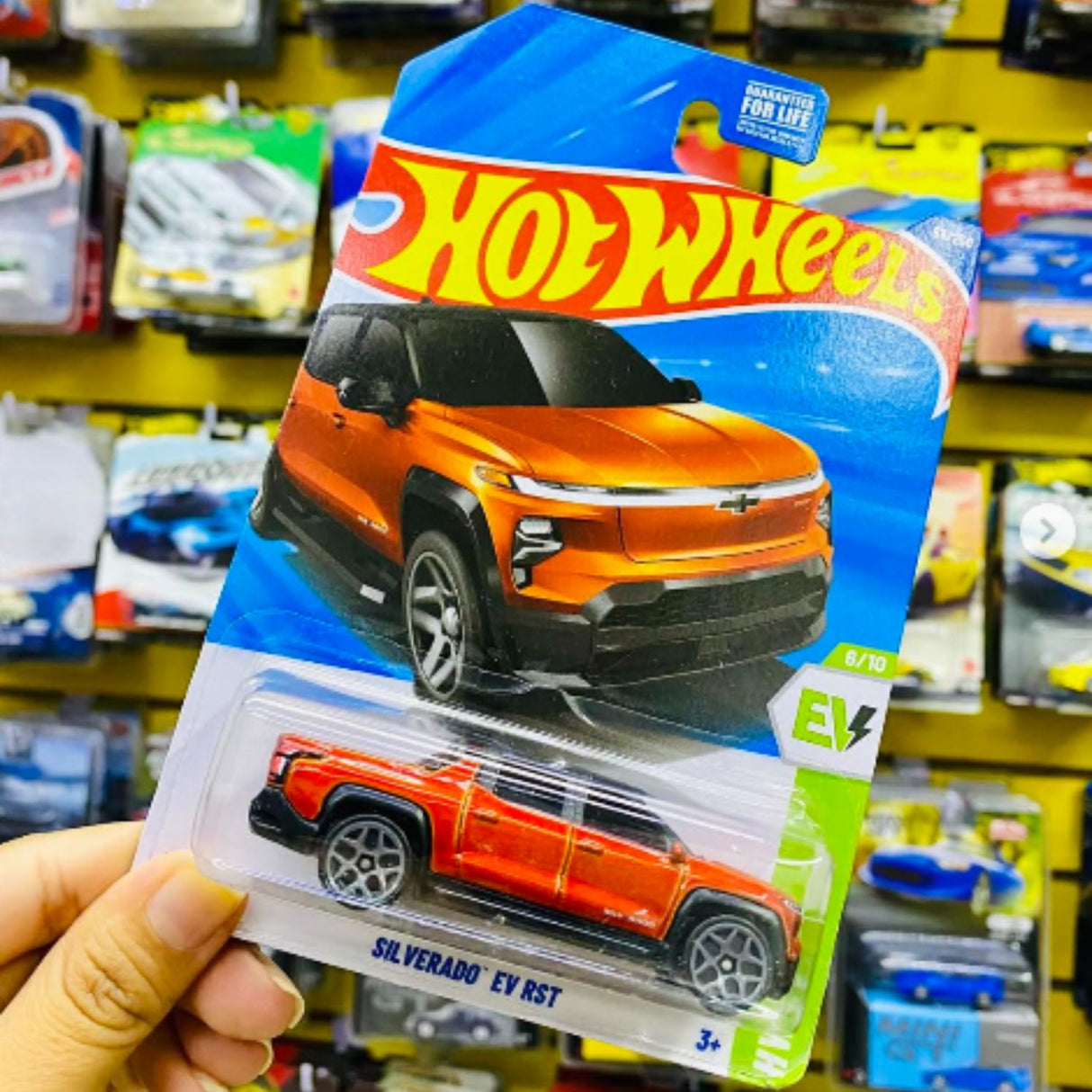Auto Hot Wheels Regular Silverado Ev Rst Mattel 86/250