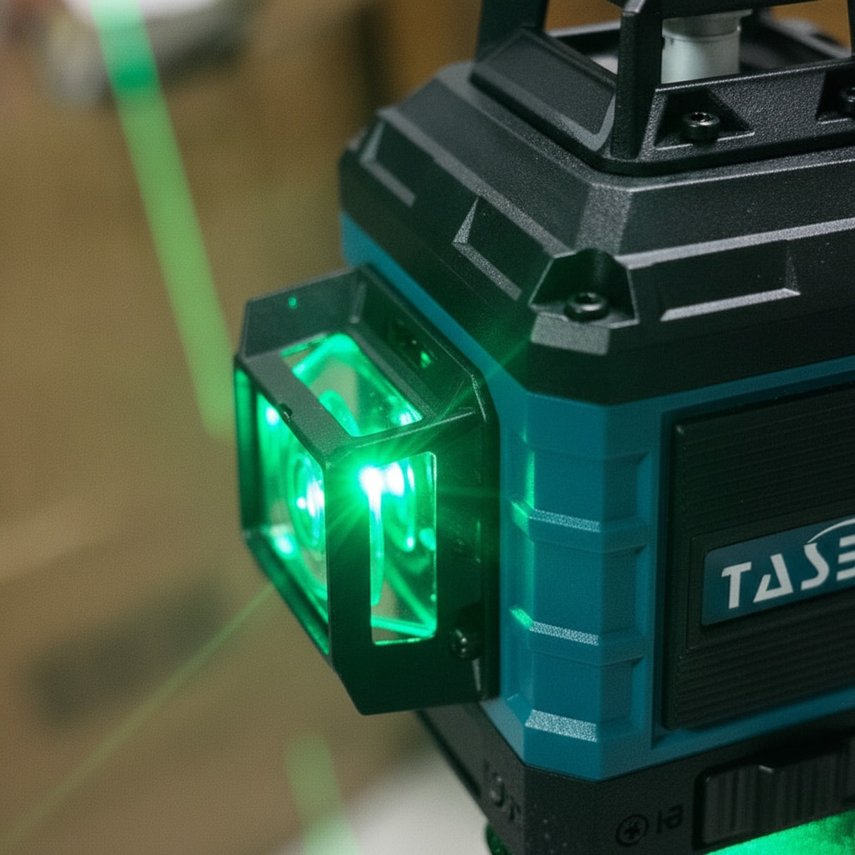 Nivel Láser Profesional 16 Líneas 4D Verde Trípode Maleta