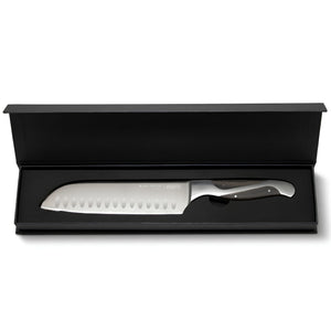 Cuchillo Santoku Black Edition 34 cm Wayu Acero Inoxidable en caja fondo blanco