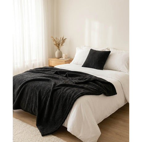 Manta Sherpa Jacquard Martiné Negro 127x152cm
