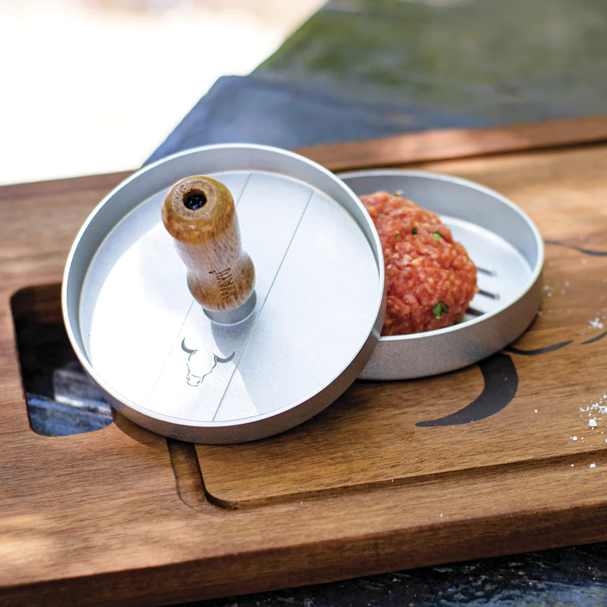 Prensa Molde Para Hamburguesas 11,3cm Cocina Wayu Asado BBQ La prensa Wayu te ayuda a crear hamburguesas perfectas en casa. ¡Haz tus propias hamburguesas hoy!-3