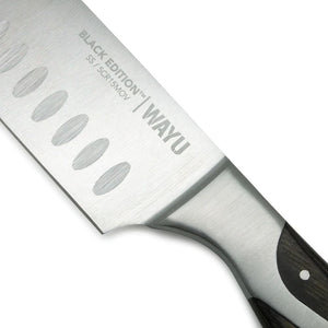 Cuchillo Santoku Black Edition 34cm Wayu Acero Excelente precisión y versatilidad en la cocina. Mejora tus cortes y adquiere el tuyo hoy.-3