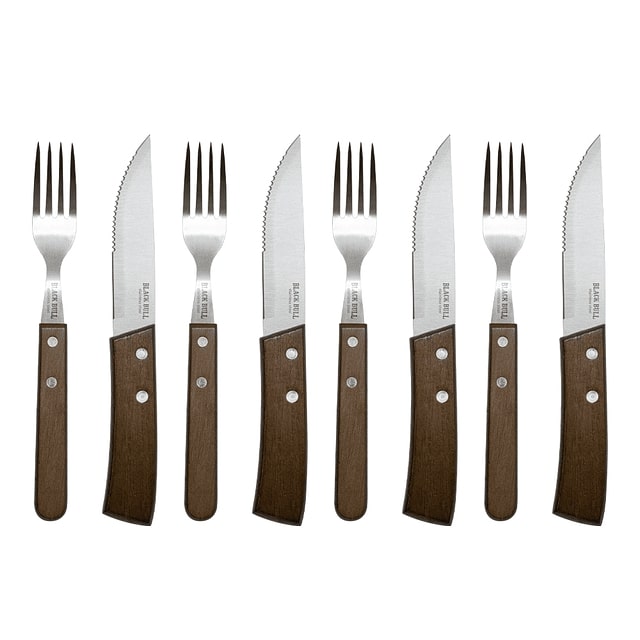 Set Cubiertos Cuchillo Tenedor Acero 8Pcs Black Bull Mejora tus comidas con elegancia y comodidad. ¡Adquiere el tuyo y transforma tu mesa hoy!-1