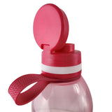 Botella Keep Value de 700ml en silicona rosa, ergonómica y libre de BPA, ideal para jugos y agua, con cierre hermético y diseño portátil.-6