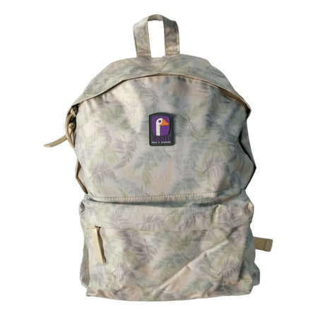 Mochila Estampado Hojas Verde Espaciosa Casual Unisex

Lleva tus pertenencias con estilo y comodidad. Descubre la mochila perfecta para tus aventuras diarias, ¡compra ahora y destaca!-1