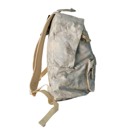 Mochila Estampado Hojas Verde Espaciosa Casual Unisex

Lleva tus pertenencias con estilo y comodidad. Descubre la mochila perfecta para tus aventuras diarias, ¡compra ahora y destaca!-2