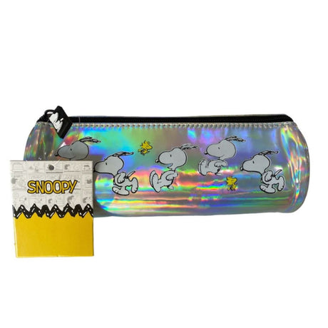 Estuche Holográfico Diseño Perro Animado Escolar Juvenil

Organiza tus útiles con estilo y diversión. ¡Hazte con el tuyo y destaca en clase!-1