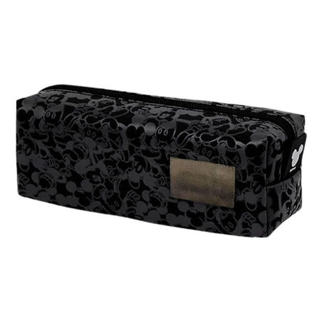 Estuche Escolar Negro Diseño Animado Resistente y Elegante

Organiza tus útiles con estilo y durabilidad. ¡Haz tu pedido ahora y añade un toque divertido a tu rutina escolar!-2