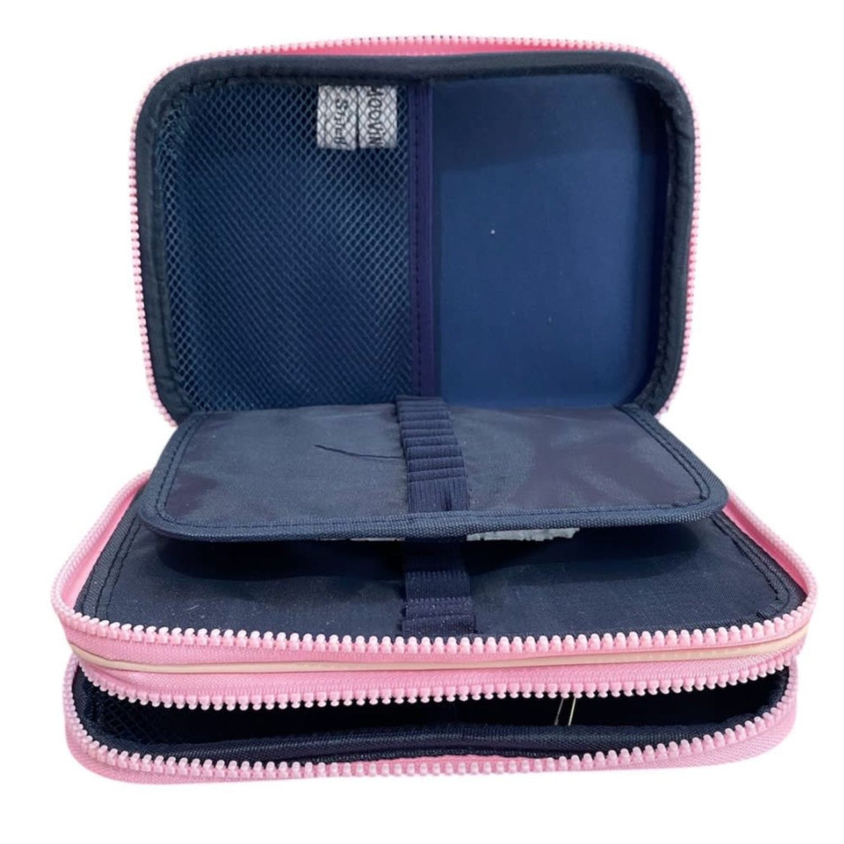 Estuche Rosa Bordado Personaje Azul Caricatura Niños Escolar

Organiza los útiles escolares de tus niños con estilo y diversión. ¡Haz tu pedido ahora y sorpréndelos con este encantador estuche!-2