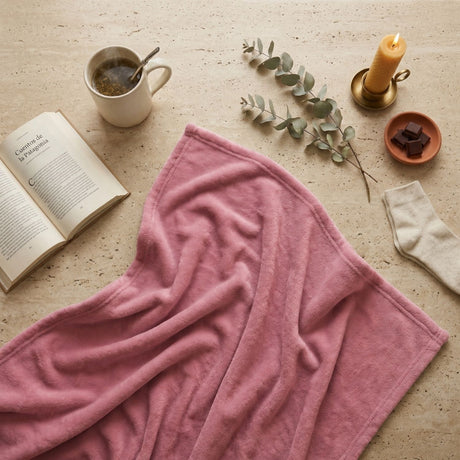 Manta Frazada Polar Flannel Lisa Rosa Pastel Martine 127x152cm | Disparo.cl