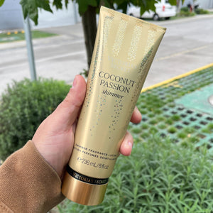 Victoria Secret Coconut Passion Loción 236 Ml Mujer Nuevo Formato. Hidratación y fragancia tropical en un solo producto. ¡Descúbrelo ahora!-2