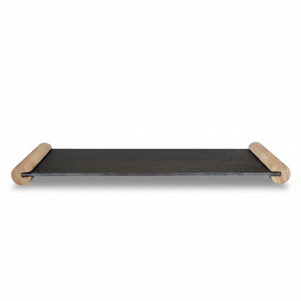 Tabla de Piedra 48 Cm para Picar Wayu acostado en fondo blanco