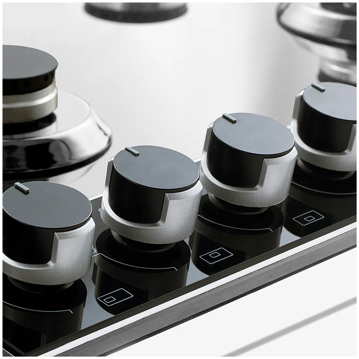 Encimera 4 Quemadores Gas Licuado Ursus Trotter GS-60T. Diseño moderno y funcional, ideal para cocinar múltiples platillos. ¡Compra ahora y transforma tu cocina!-1-2-1-1