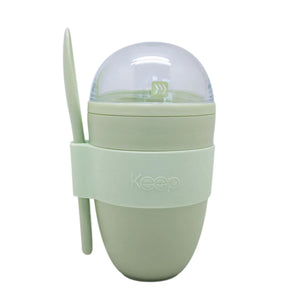 Vaso para Yogurt y Cereal Keep 330ml con Cuchara verde menta fondo blanco