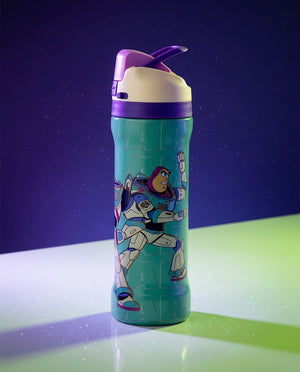 Niño chileno uniforme escolar botella agua Buzz Lightyear mochila