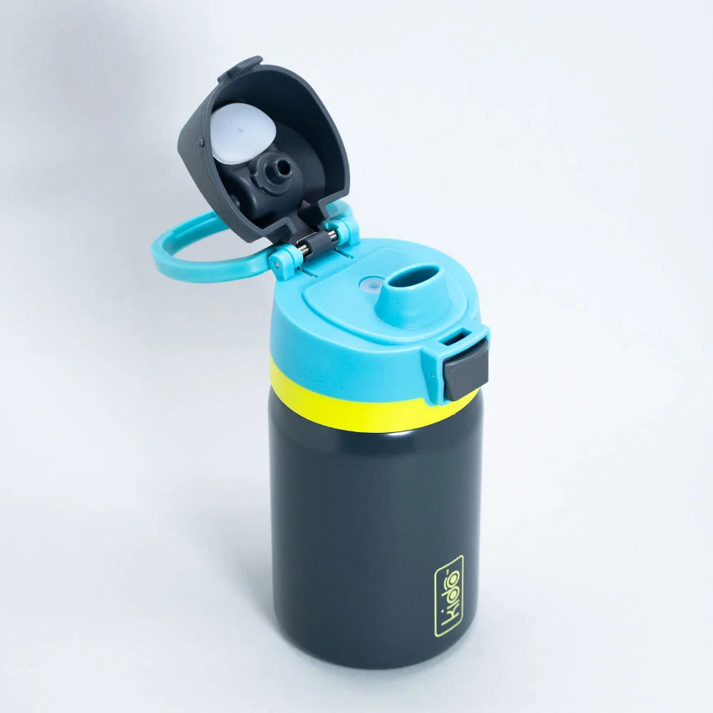 Botella termica infantil Kido en asado familiar chileno quincho