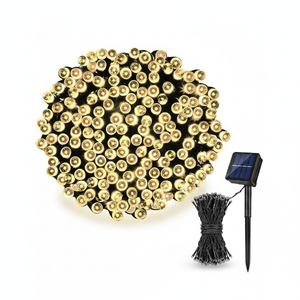 Guirnalda solar 100 luces LED luz cálida 12m con panel solar vista frontal