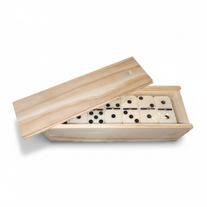 Set domino 28 piezas caja madera double six vista frontal fondo blanco