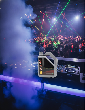 Bidón recarga máquina humo en evento quinceañero decoración interior Chile