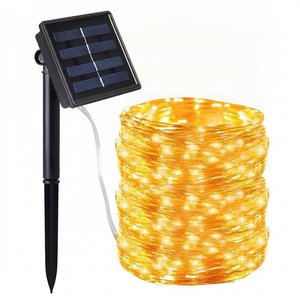 Guirnalda luz hada solar 20 metros LED cálida con panel solar vista frontal