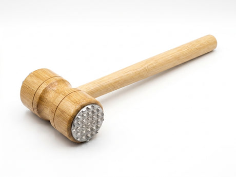 Martillo ablandador carne madera 30cm vista frontal fondo blanco