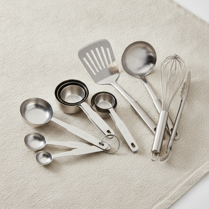 Uso cuchara medidora acero inox medir aceite cocina hogar chileno