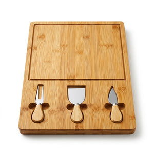 Tabla bambú picoteo 40x30cm set 3 cuchillos queso vista frontal fondo blanco