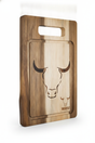 Tabla de cortar madera acacia Wayu 33cm grabado toro vista frontal fondo blanco